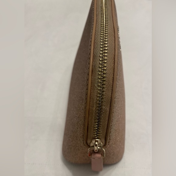 KATE SPADE Joeley Glitter SMALL DOME BAG with zipper in Champagne! - Picture 4 of 9